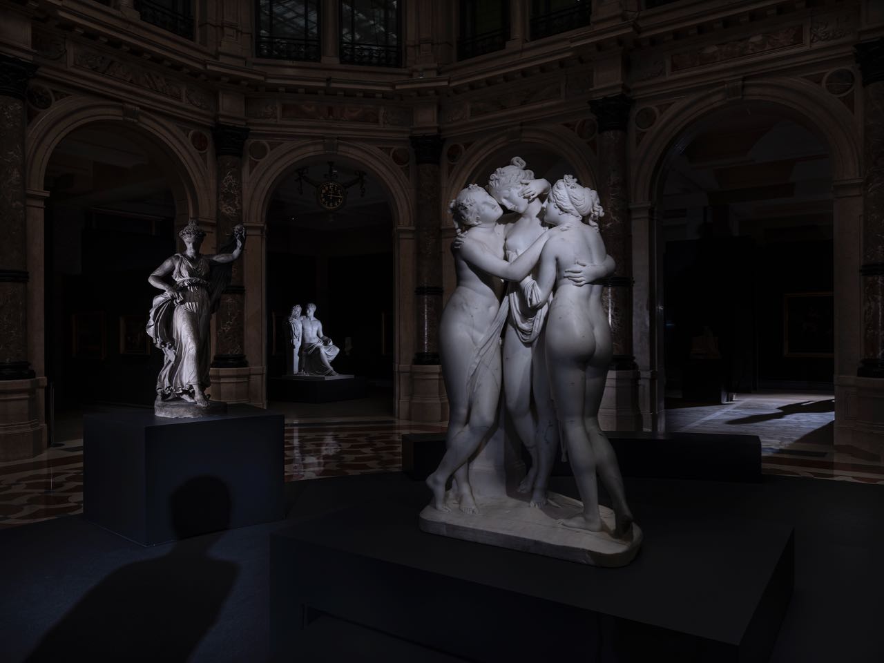 Locked in Beauty | Paolo Woods & Gabriele Galimberti