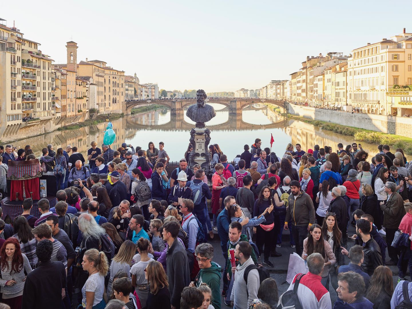 Massimo Vitali
Standing Still